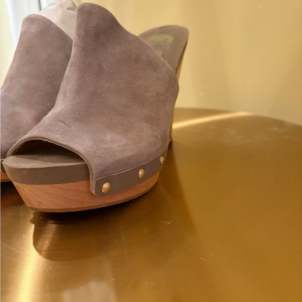 Flogg Chic Suede Women's Mules. Like New